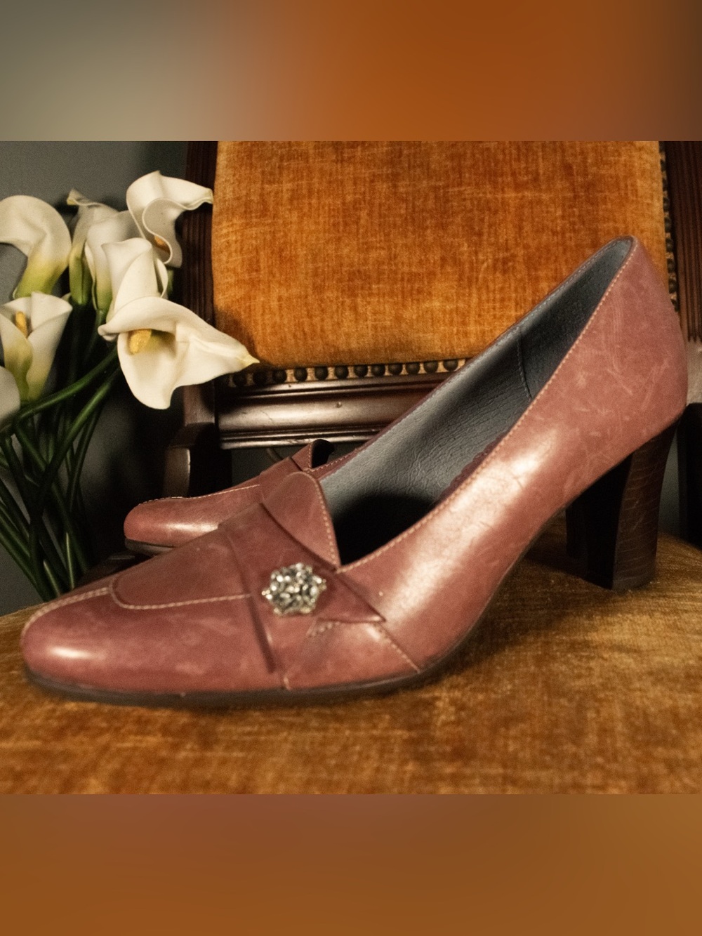 SIZE 6 Clarks Dusty Rose “Town” Leather Heeled Loafers